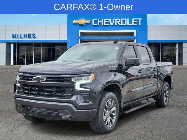 Used 2023 Chevrolet Silverado 1500 RST AWD/4WD image 2