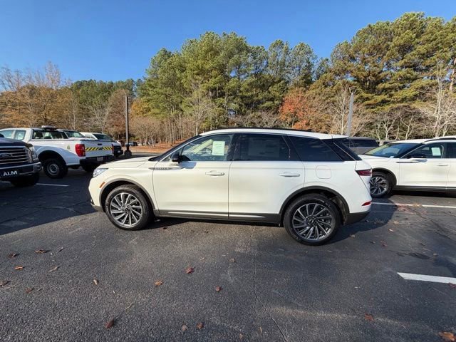 New 2026 Lincoln Corsair Reserve image 4