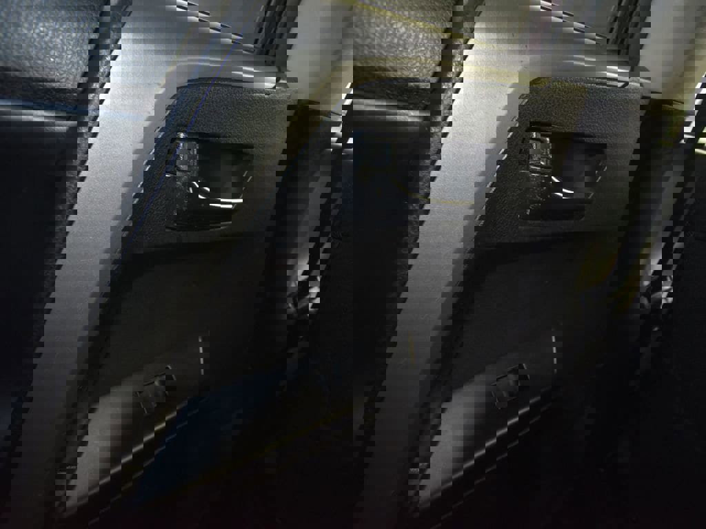 Used 2018 Toyota RAV4 XLE image 26