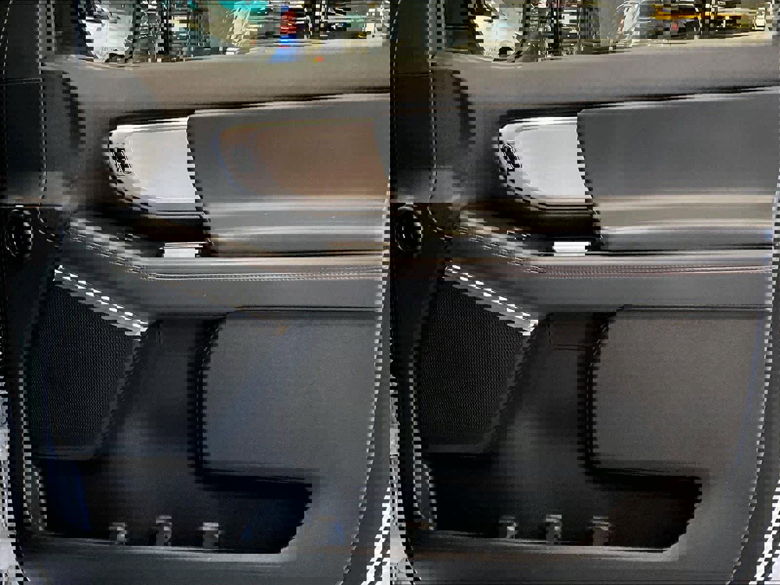 Used 2025 Ford Expedition Max Active image 12