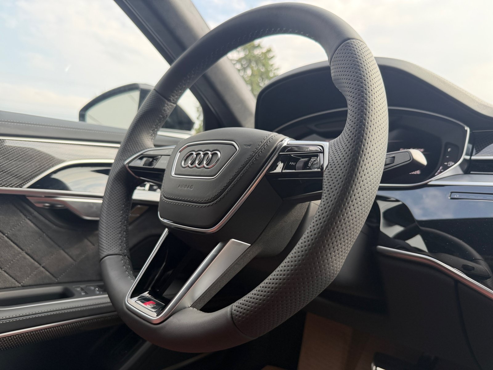 New 2027 Audi S8 AWD/4WD image 20