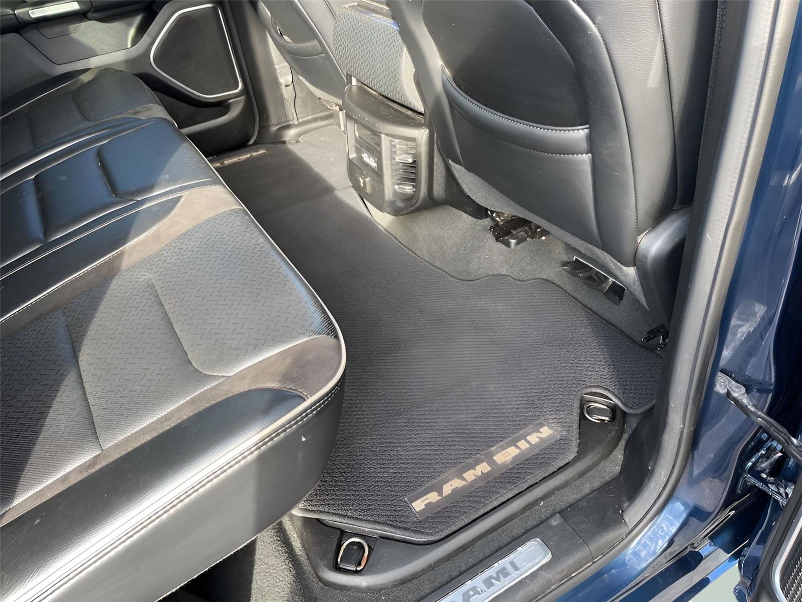 Used 2022 RAM 1500 Laramie image 35