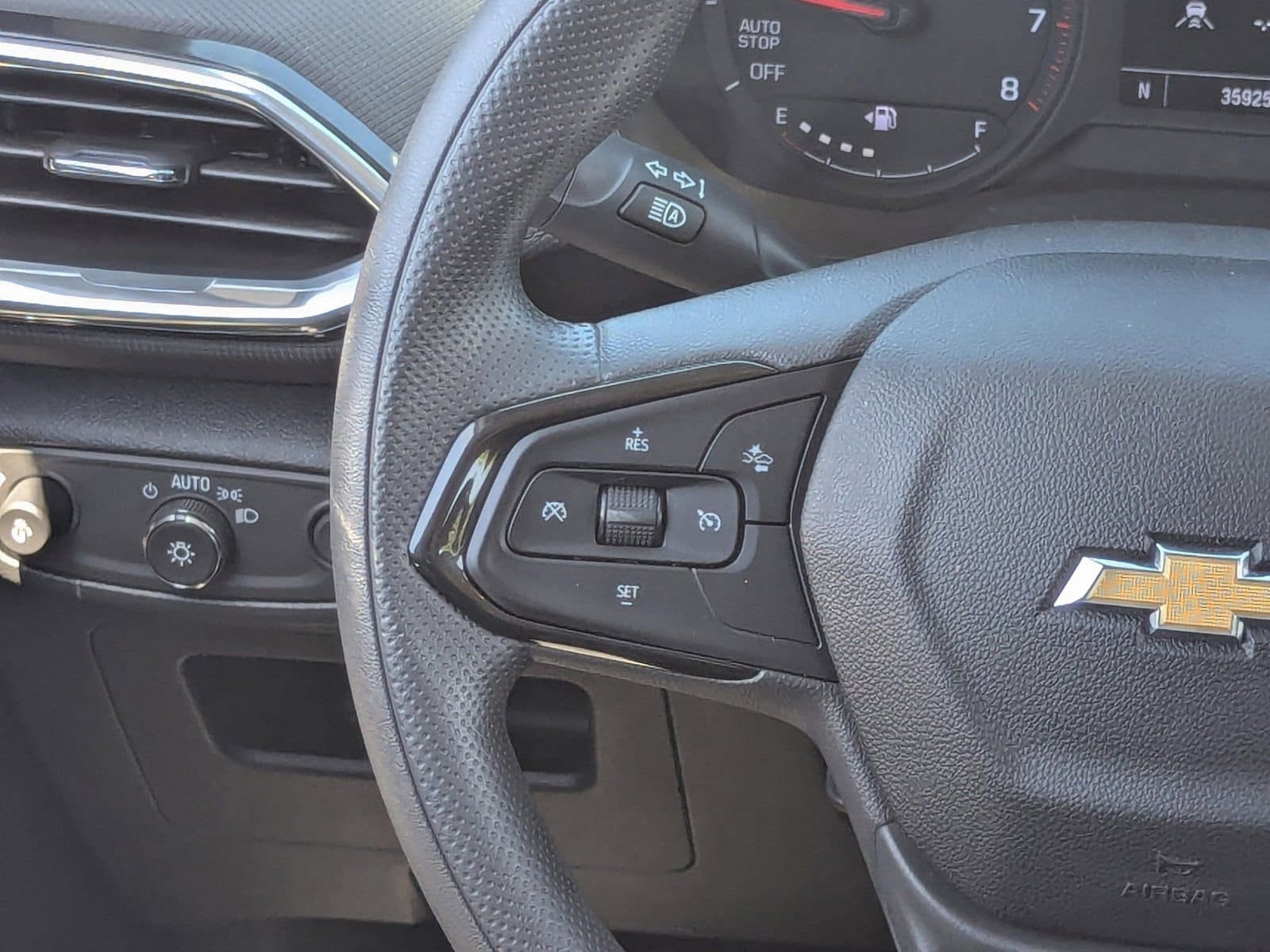 Used 2023 Chevrolet TrailBlazer LT FWD image 20