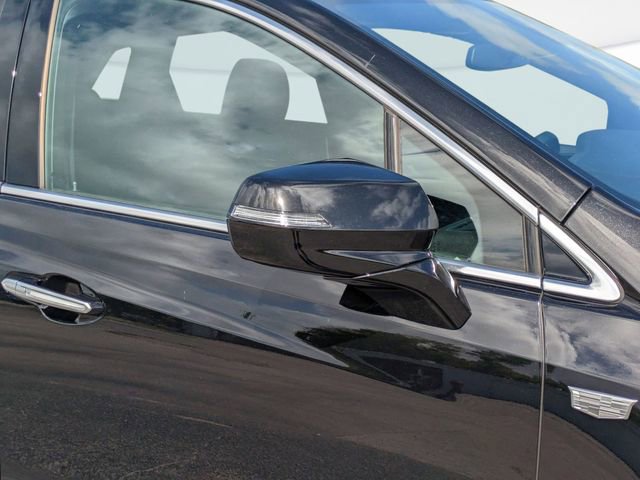 Certified 2025 Cadillac XT5 Premium Luxury image 12