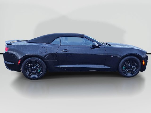 Used 2019 Chevrolet Camaro LT RWD image 6