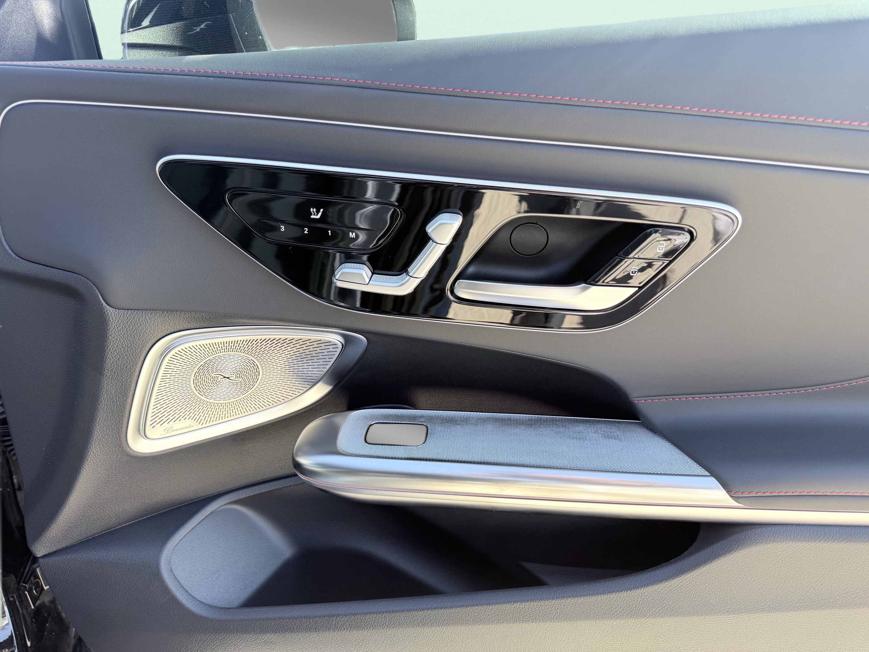 Used 2025 Mercedes-Benz CLE 53 AMG 4MATIC Coupe image 36