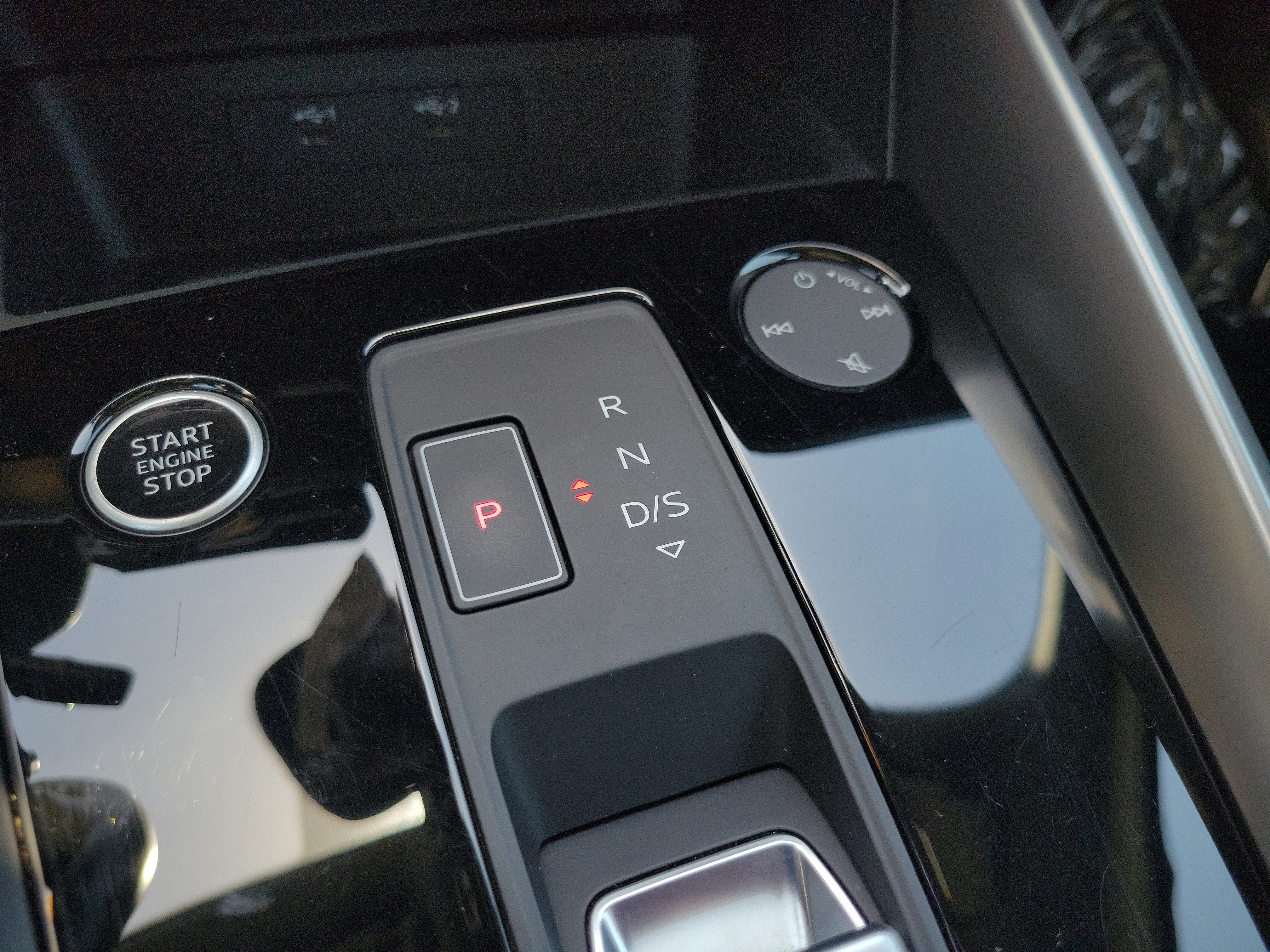 Used 2024 Audi A3 2.0T Premium FWD image 29