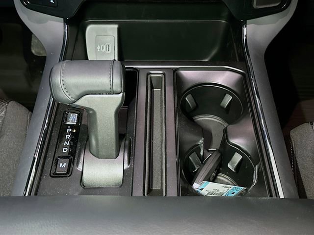 New 2026 Ford F150 XLT w/ Equipment Group 302A MID image 11