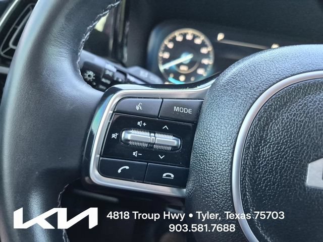 Certified 2023 Kia Sorento SX AWD/4WD image 31