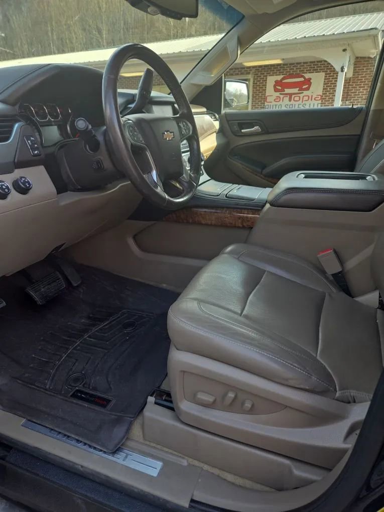 Used 2016 Chevrolet Tahoe LTZ AWD/4WD image 5