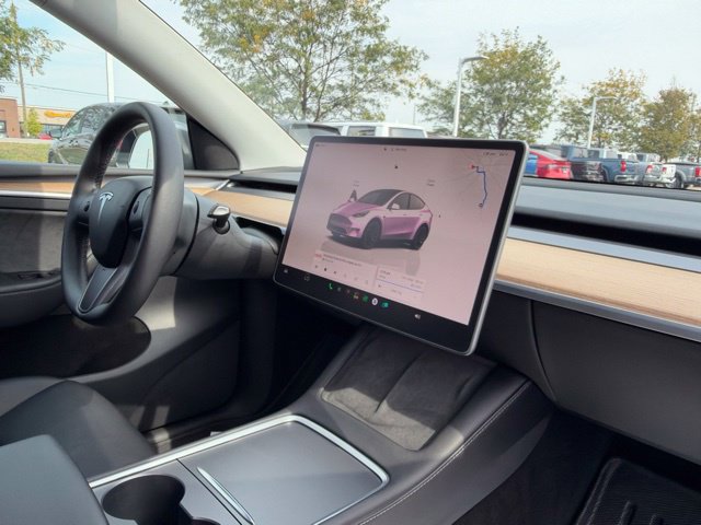 Used 2022 Tesla Model Y Performance AWD/4WD image 28
