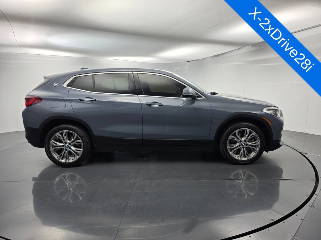 Used 2022 BMW X2 xDrive28i w/ Convenience Package AWD/4WD video 3