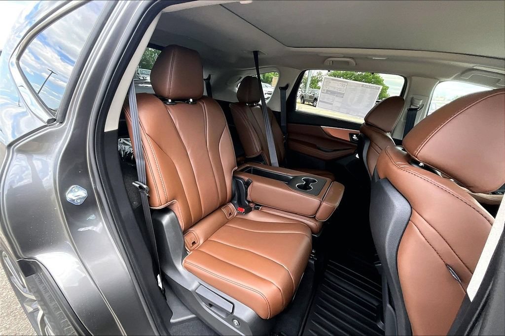 New 2026 Acura MDX w/ Technology Package FWD image 9