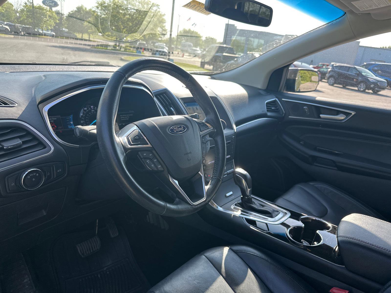 Used 2016 Ford Edge Titanium AWD/4WD image 15