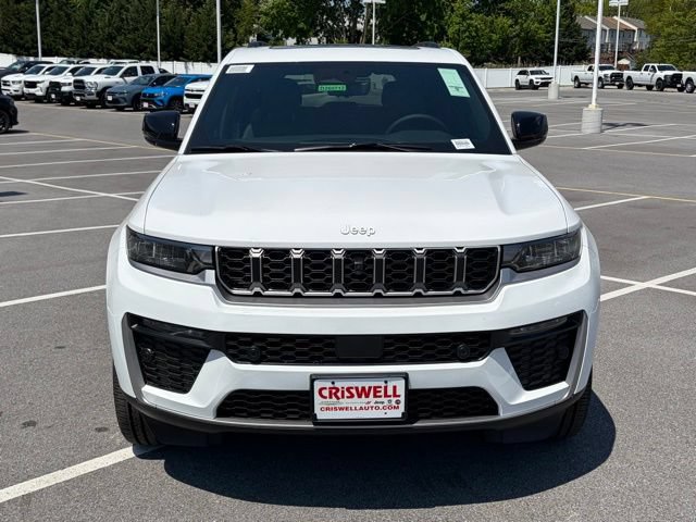 New 2026 Jeep Grand Cherokee Limited w/ Luxury Tech Group II AWD/4WD image 10