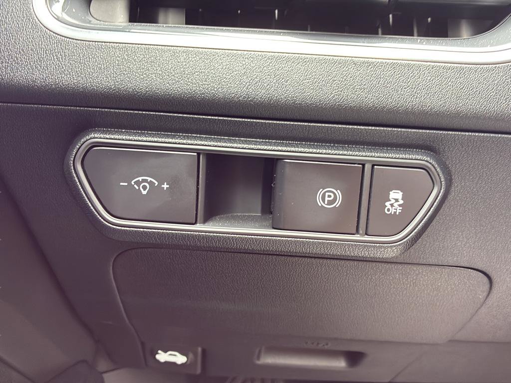 Used 2025 Kia K4 EX FWD image 40