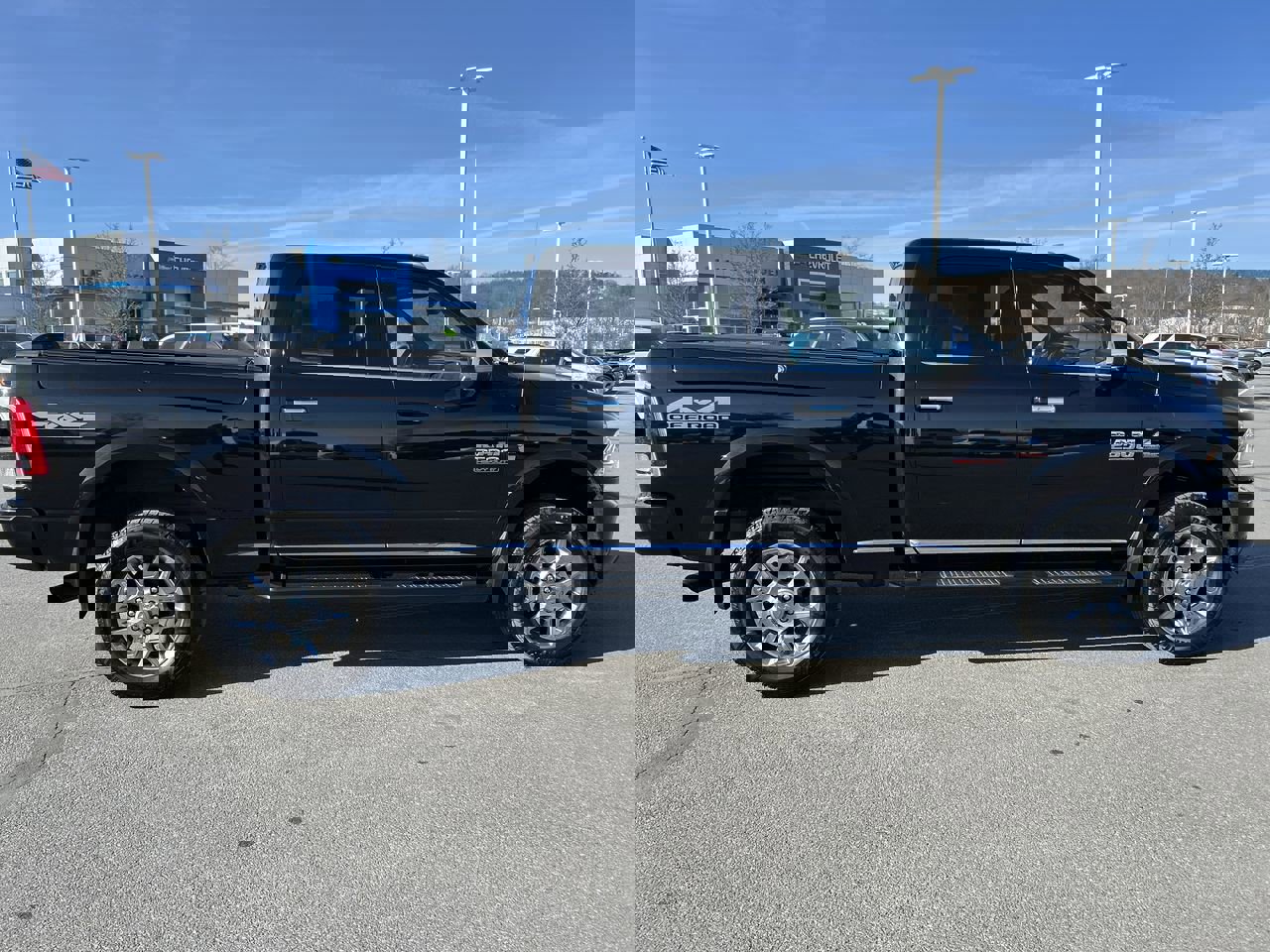 Used 2018 RAM 2500 Limited image 8