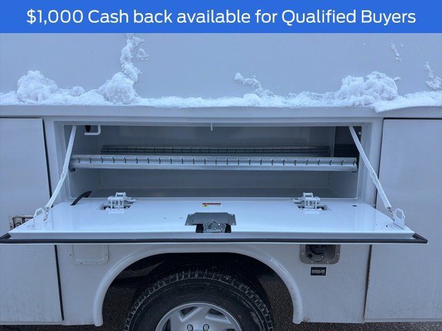 New 2026 Ford E-350 and Econoline 350 Super Duty w/ Power Equipment Group RWD image 18