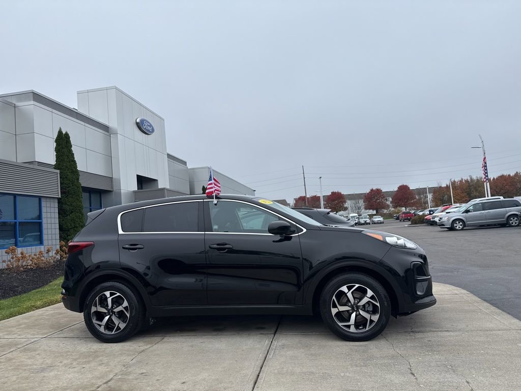 Used 2022 Kia Sportage LX image 10