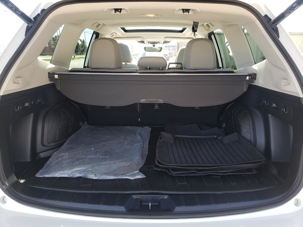 Used 2024 Subaru Forester Limited AWD/4WD image 9