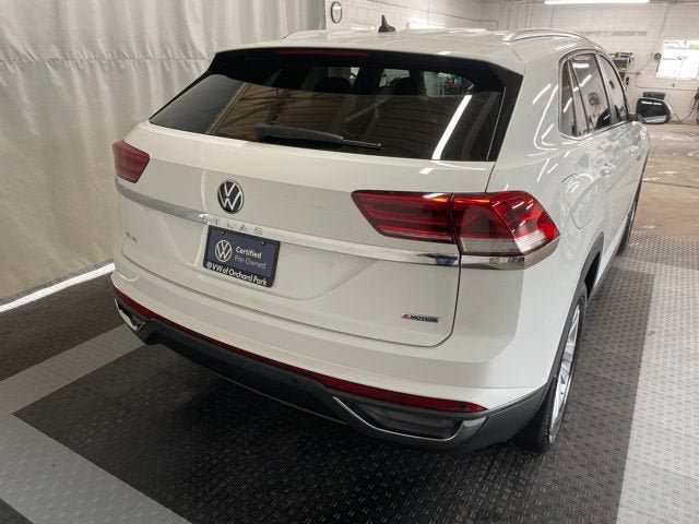 Certified 2020 Volkswagen Atlas Cross Sport SE AWD/4WD image 7