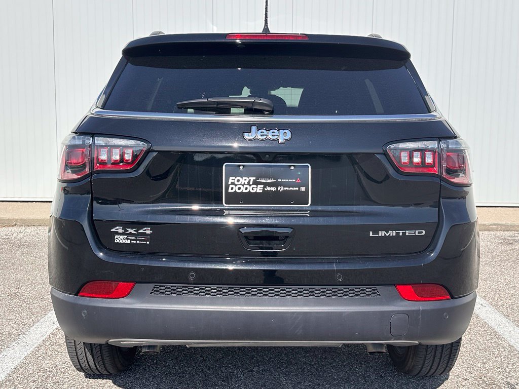 Used 2024 Jeep Compass Limited AWD/4WD image 6