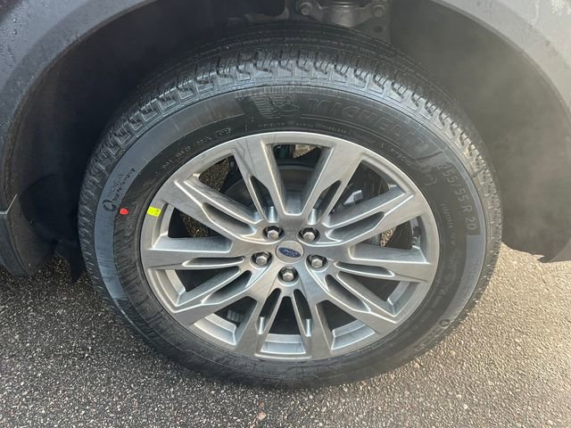 Used 2026 Ford Explorer Active w/ Active Comfort Package AWD/4WD image 10