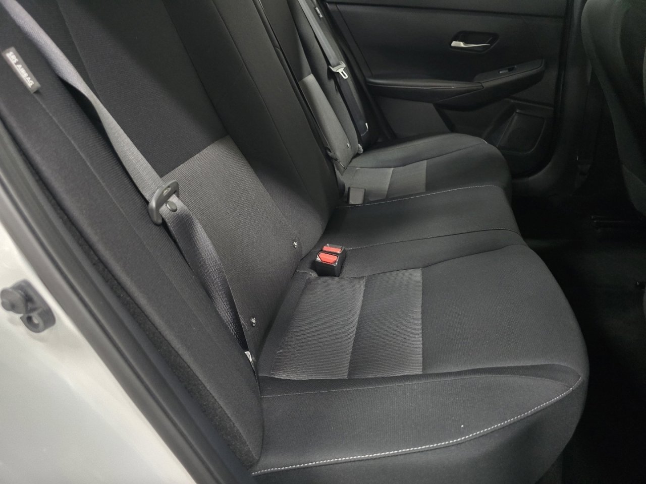 Used 2025 Nissan Sentra SV image 15