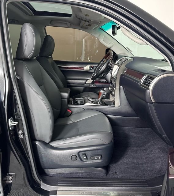 Used 2019 Lexus GX 460 Premium image 33