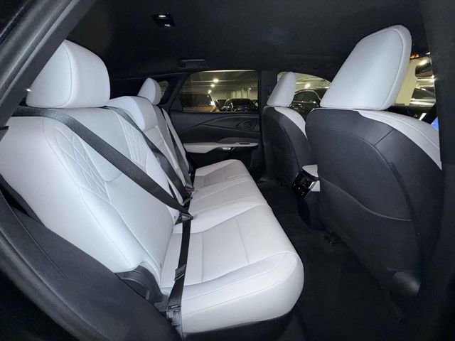 Used 2023 Lexus RX 350 Premium w/ Accessory Package AWD/4WD image 16