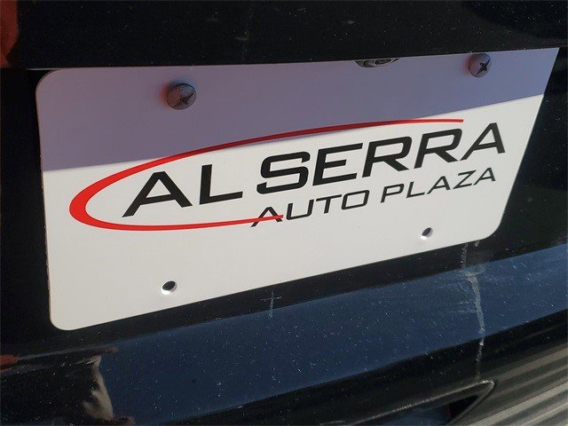 Certified 2023 Chevrolet Suburban Z71 w/ Luxury Package image 6