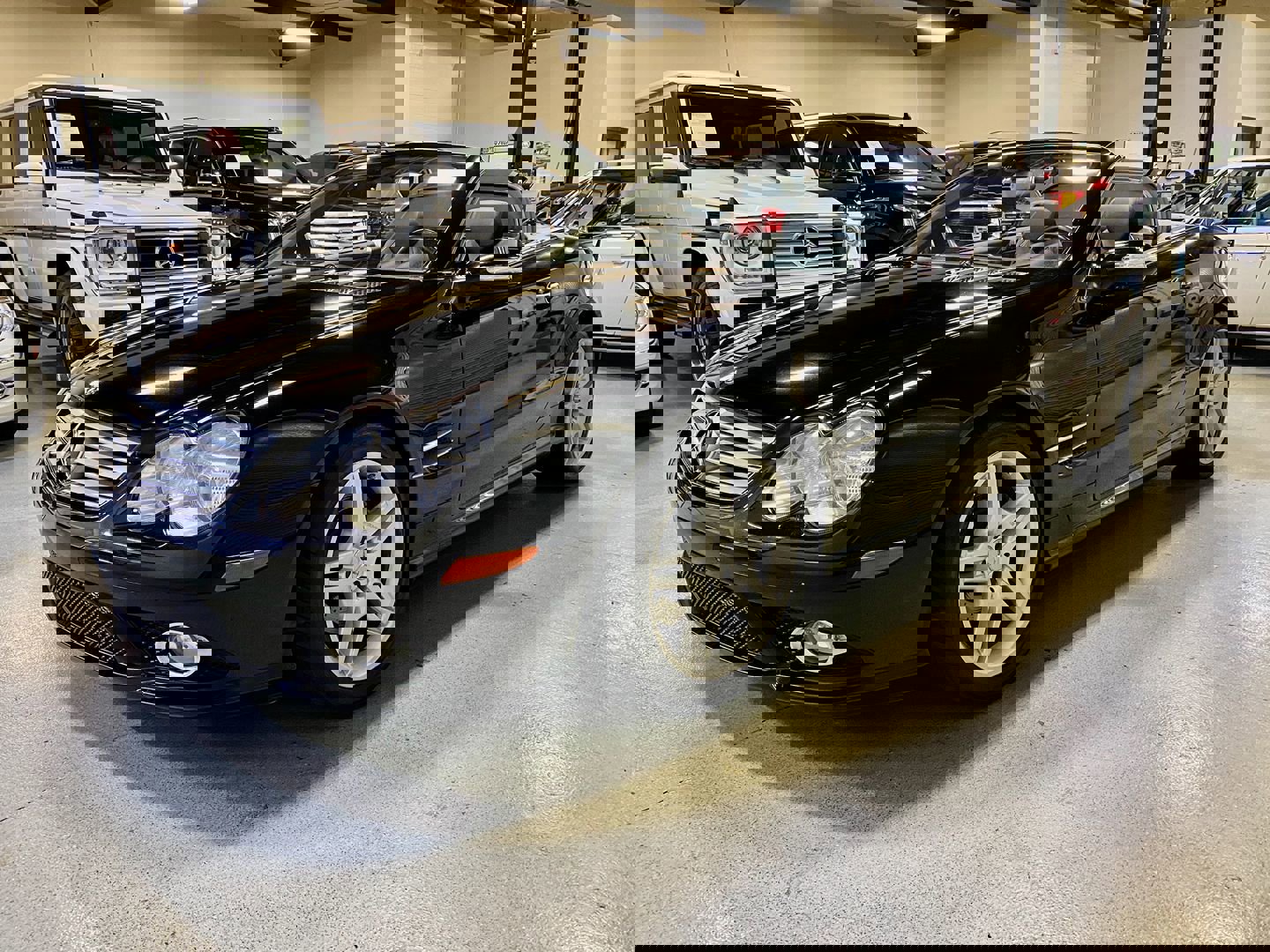 Used 2007 Mercedes-Benz SL 550 image 4