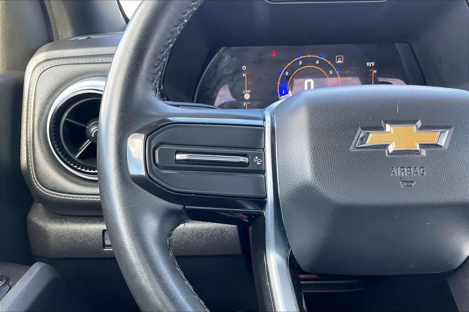 Used 2023 Chevrolet Colorado LT RWD image 20