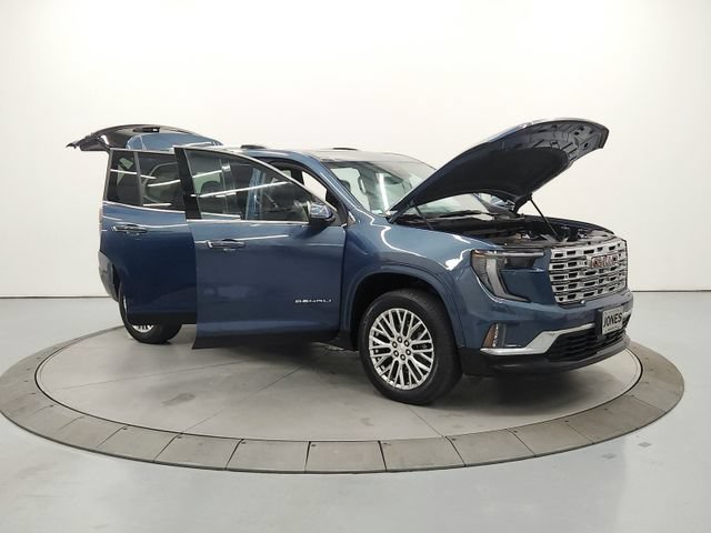 Used 2024 GMC Acadia Denali w/ Super Cruise Package FWD image 10