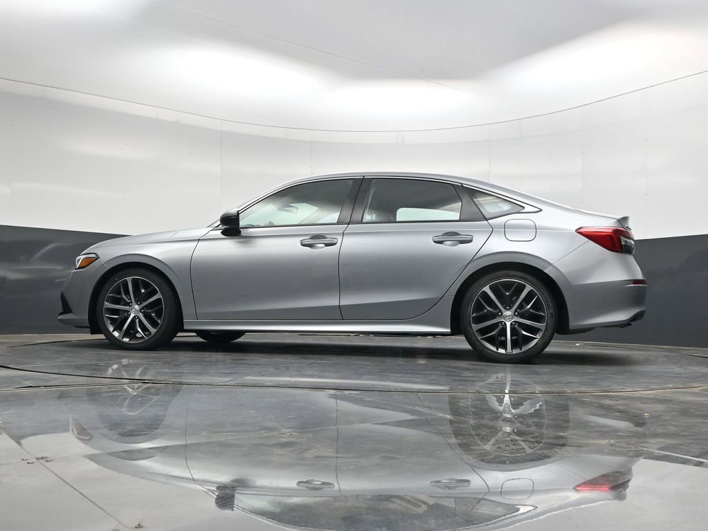 Used 2024 Honda Civic Touring image 32
