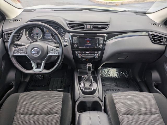 Used 2021 Nissan Rogue Sport SV FWD image 15