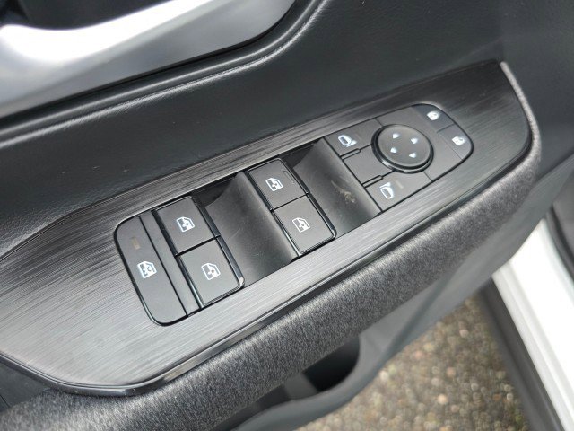 New 2026 Nissan Kicks SV w/ Cold Weather Package image 24