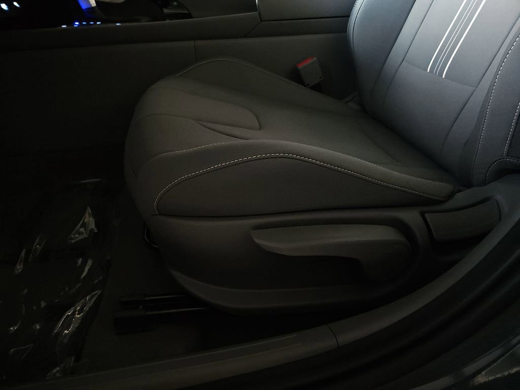 New 2026 Hyundai Elantra SEL Sport image 29