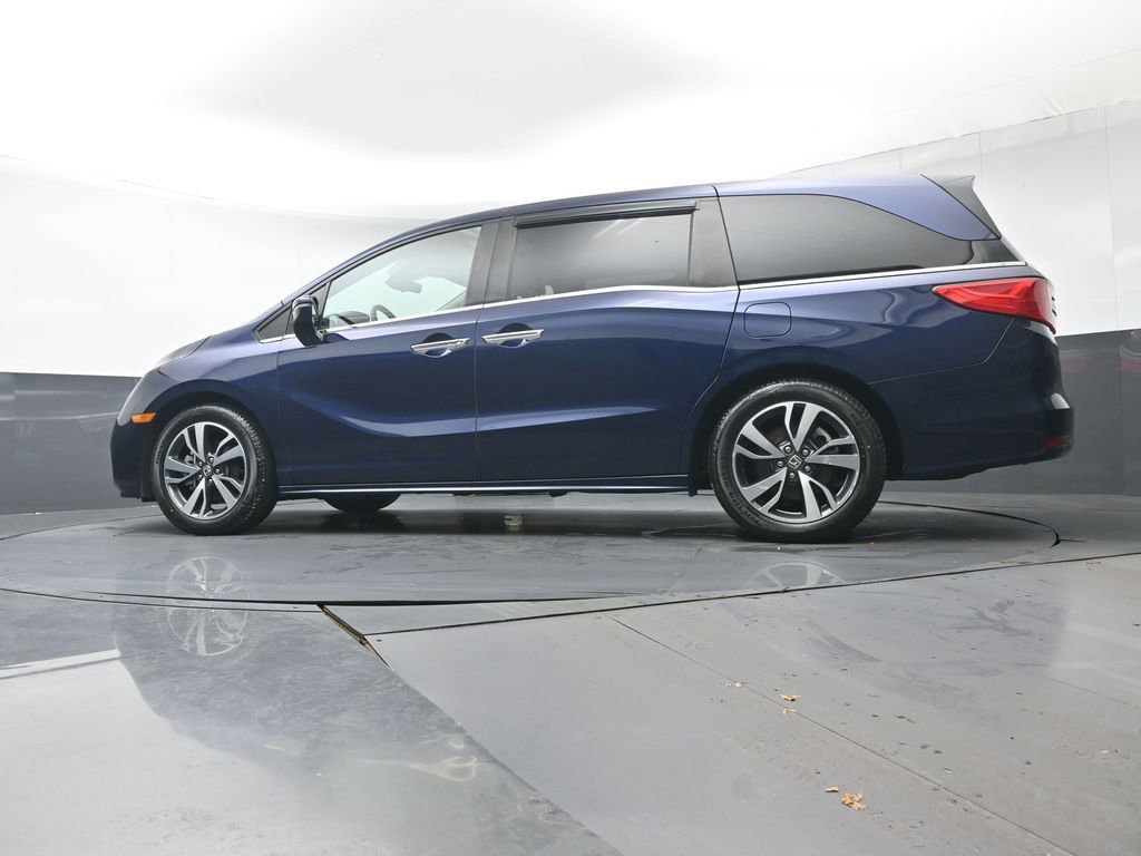 Certified 2024 Honda Odyssey Touring image 38