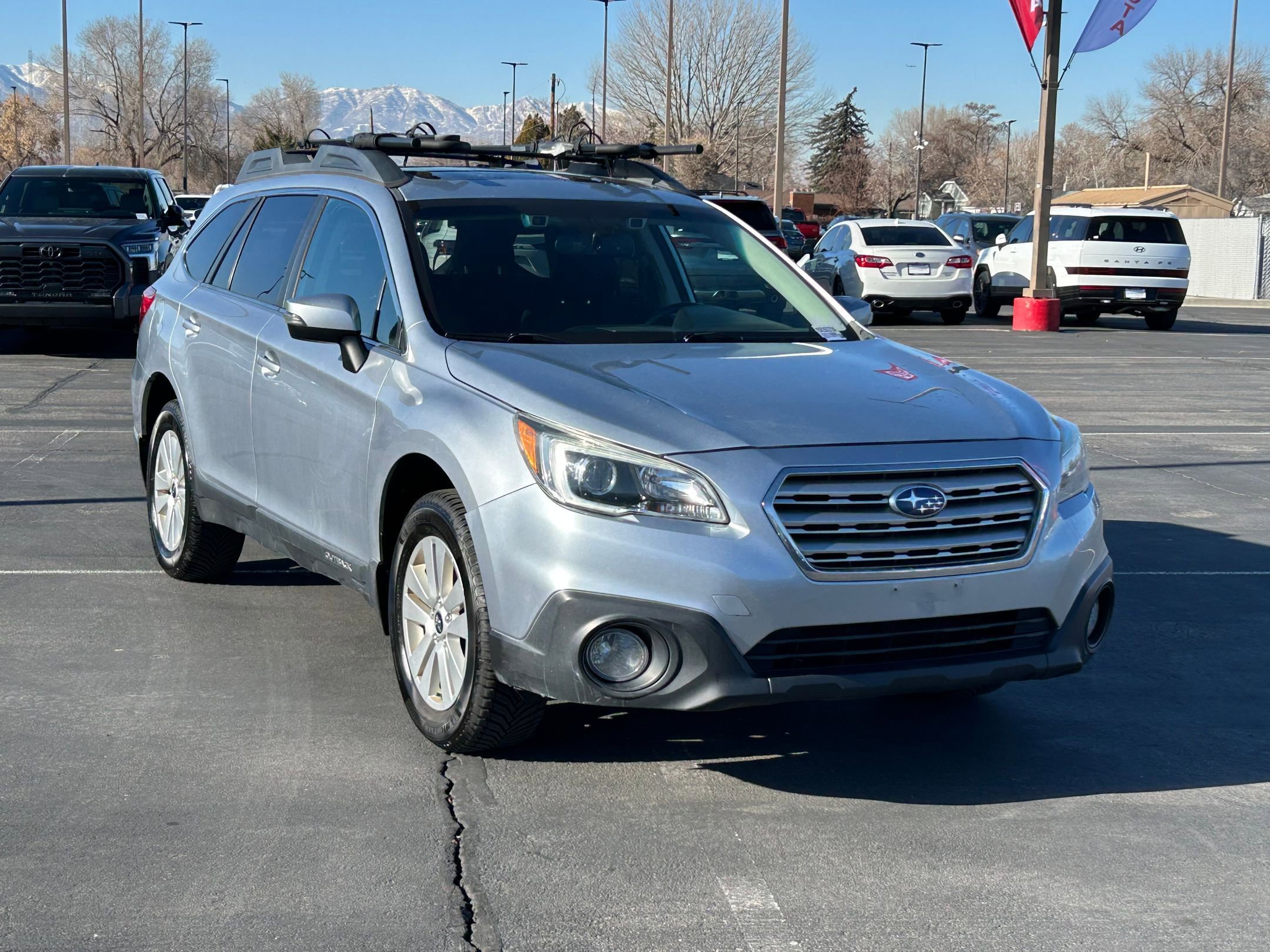 Used 2016 Subaru Outback 2.5i Premium image 7