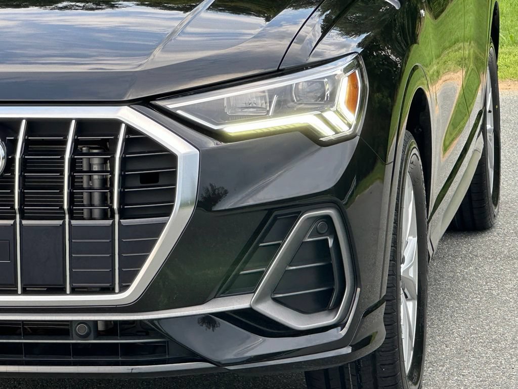 Used 2023 Audi Q3 2.0T Premium w/ Convenience Package AWD/4WD image 45