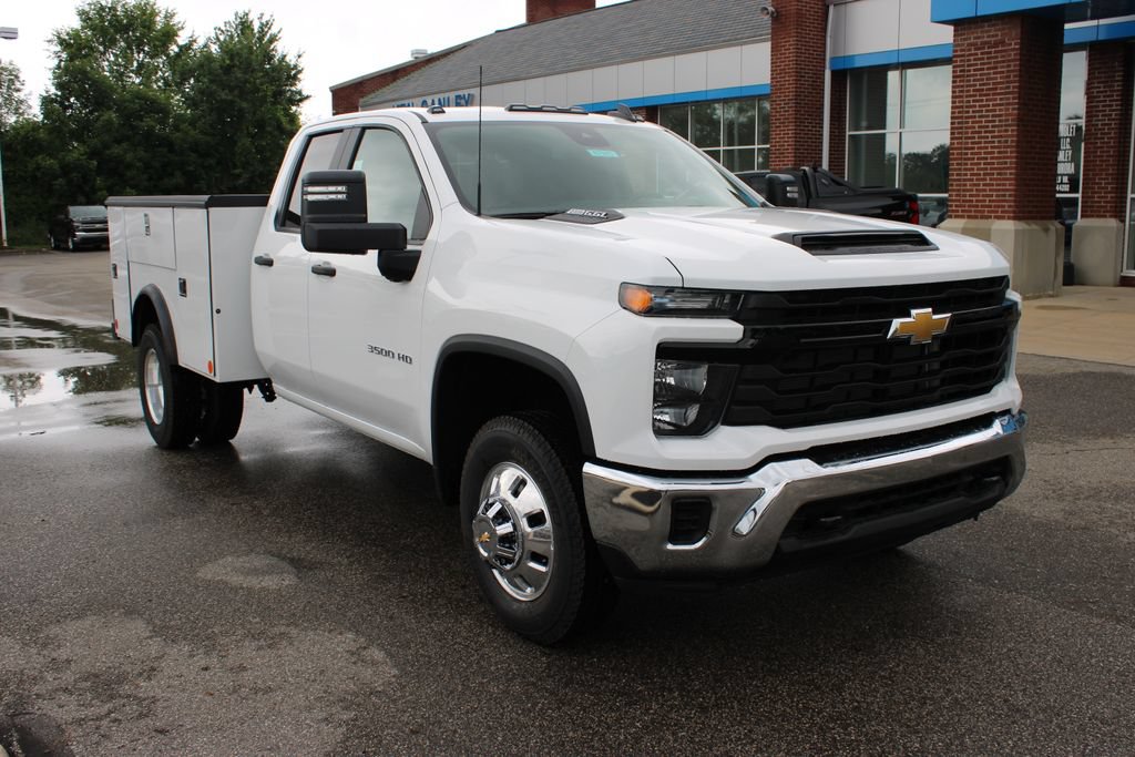 New 2026 Chevrolet Silverado 3500 W/T w/ WT Convenience Package AWD/4WD image 3