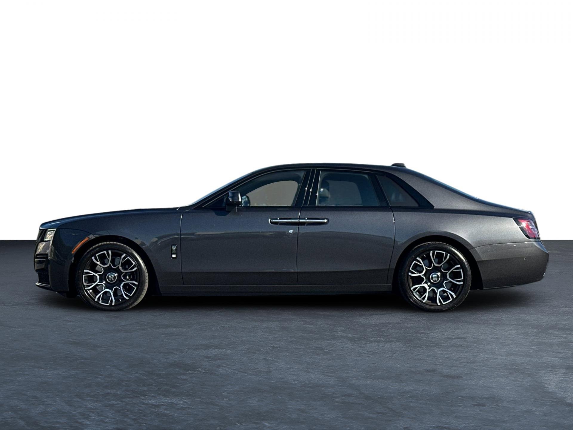 Used 2023 Rolls-Royce Ghost Black Badge w/ Black Badge Ghost Package image 4