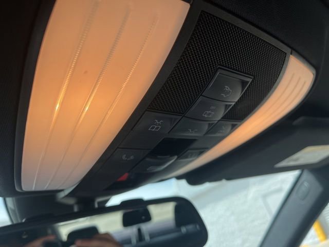 Used 2014 Mercedes-Benz E 350 Sedan image 13