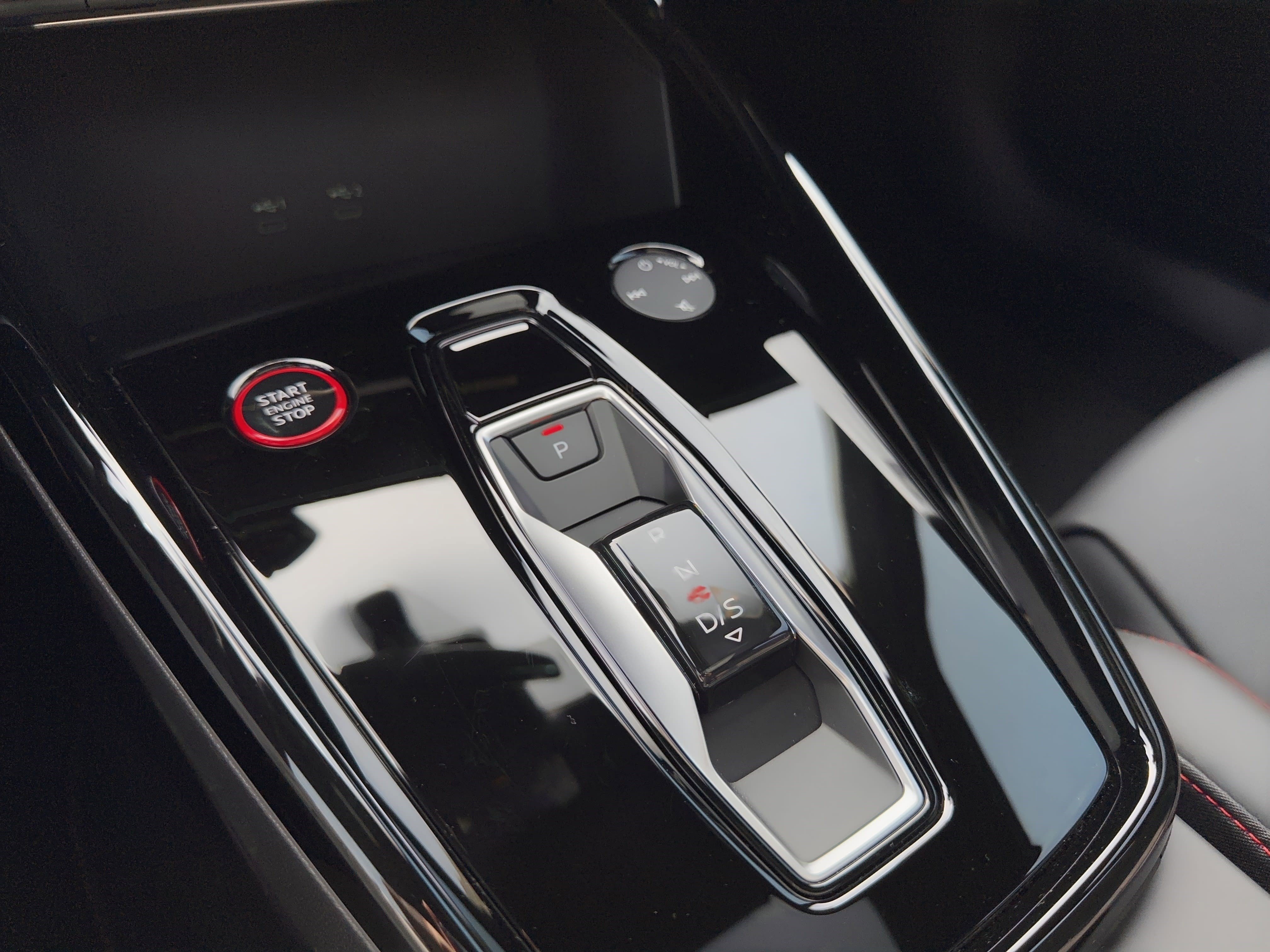 New 2025 Audi RS 3 image 25