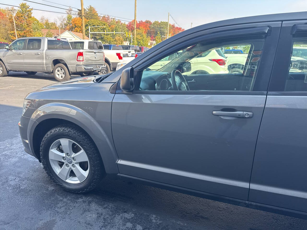 Used 2013 Dodge Journey American Value Package FWD image 4