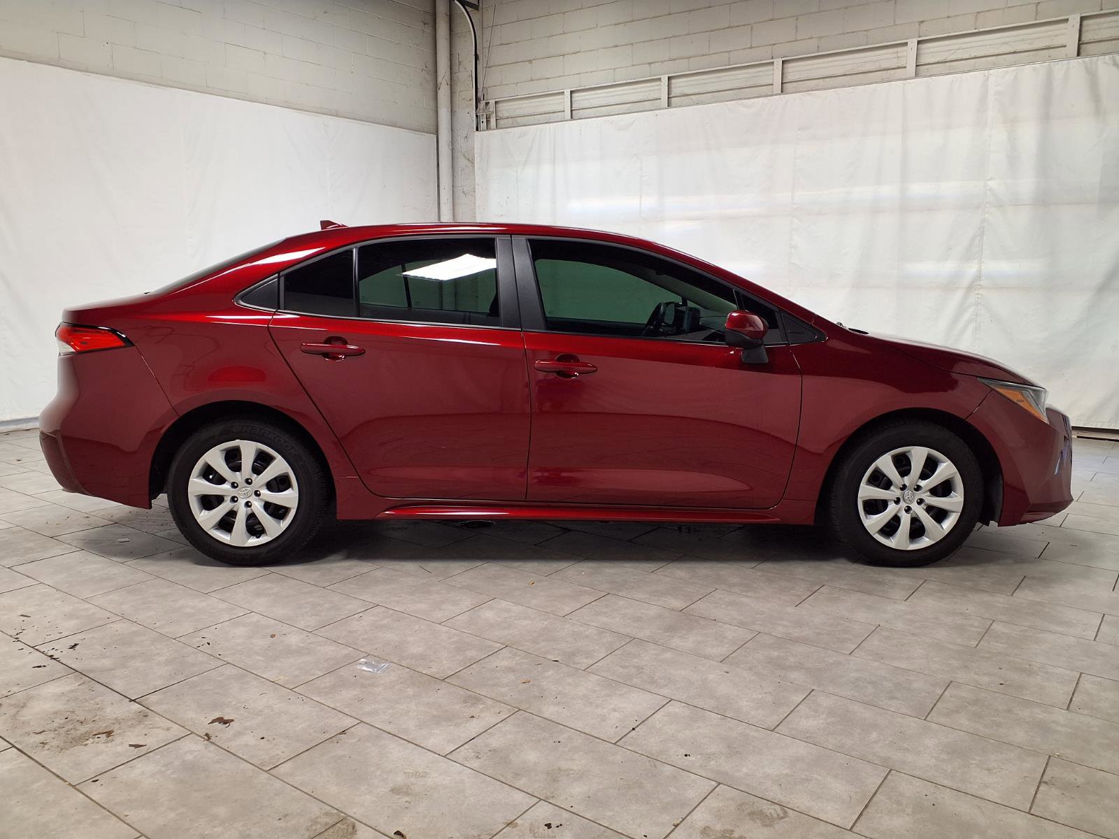 Used 2026 Toyota Corolla LE FWD image 10