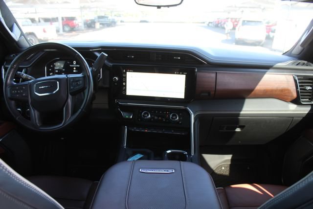 Certified 2025 GMC Sierra 2500 Denali Ultimate AWD/4WD image 22