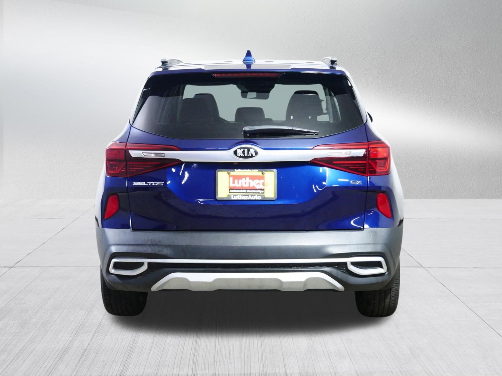 Used 2021 Kia Seltos EX image 6