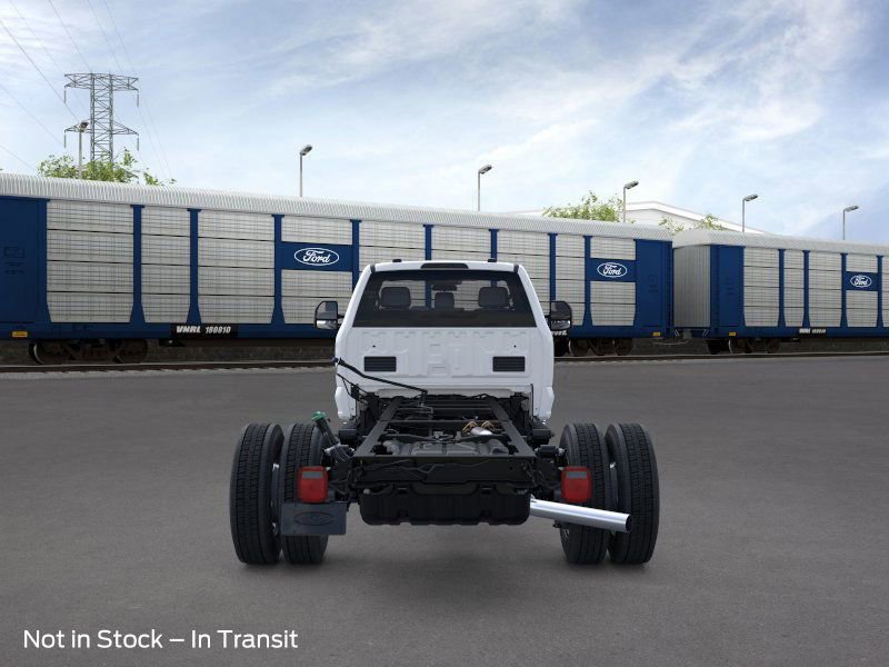New 2025 Ford F550 4x4 Regular Cab Super Duty image 5